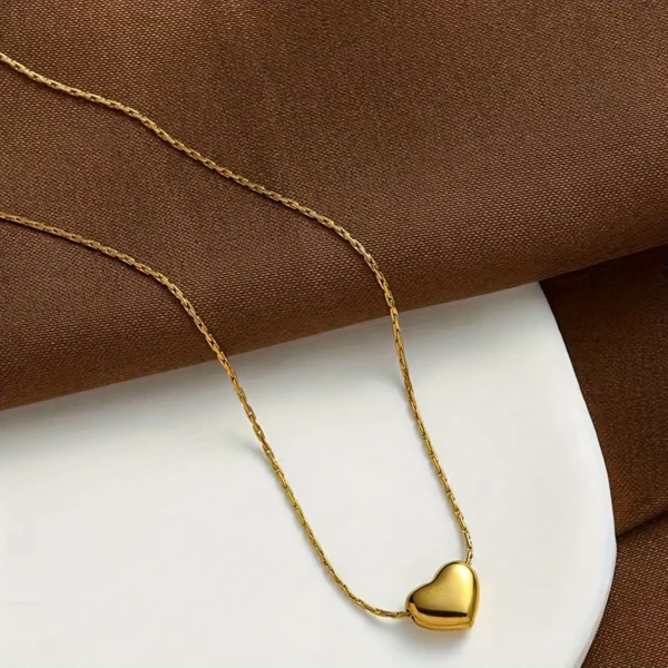 Heart Shaped pandent necklace